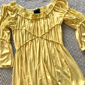 Max Edition yellow top